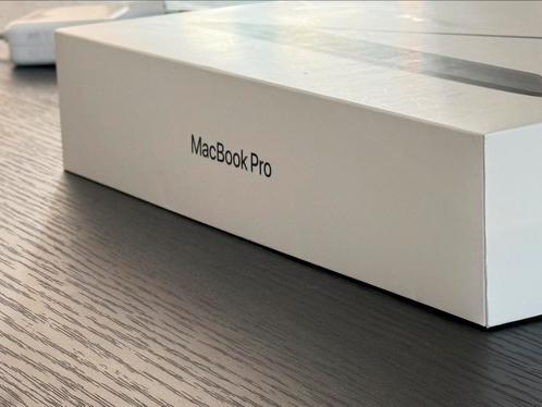Apple MacBook Pro 13”, Computers en Software, Apple Macbooks, Gebruikt, MacBook Pro, 13 inch, Minder dan 2 Ghz, 256 GB, 8 GB, Qwerty