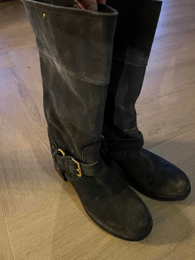 Prada Antraciet Suede Laarzen Maat 37, Kleding | Dames, Schoenen, Ophalen of Verzenden, Zo goed als nieuw, Grijs, Hoge laarzen