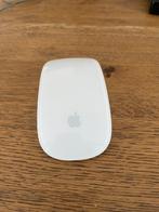 Apple draadloze muis op batterij, Ophalen of Verzenden, Zo goed als nieuw