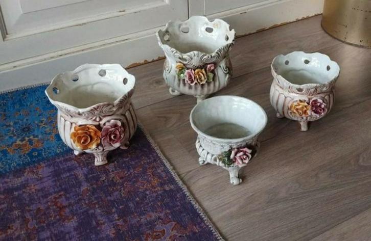 Set van 4x antieke Bassano Bloempotten., Antiek en Kunst, Antiek | Keramiek en Aardewerk, Ophalen of Verzenden