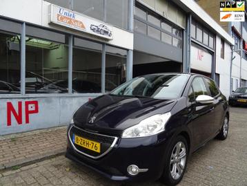 Peugeot 208 1.2 PureTech Style Pack Plus beschikbaar voor biedingen