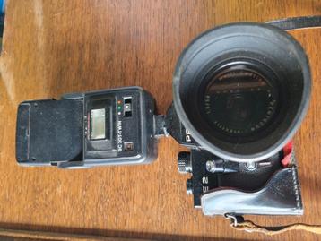 Praktica EE 2 Spiegelreflexcamera met Flitser beschikbaar voor biedingen
