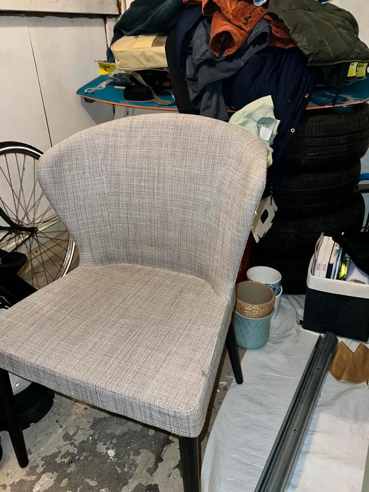 IKEA TOSSBERG Eetkamerstoel - Grijs, Nette Staat, Huis en Inrichting, Stoelen, Gebruikt, Eén, Stof, Grijs, Ophalen of Verzenden