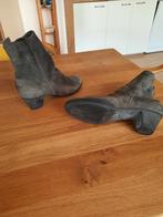 Arche grijze suede laarsjes maat 39, Kleding | Dames, Schoenen, Lage of Enkellaarzen, Ophalen of Verzenden, Arche, Grijs