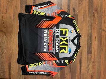Motorcrosskleding beschikbaar voor biedingen