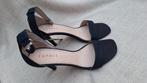 Donkerblauwe sandalen met hak Esprit, Kleding | Dames, Schoenen, Ophalen of Verzenden, Zo goed als nieuw, Blauw, Sandalen of Muiltjes