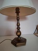 Hele mooie lamp met creme kap, Huis en Inrichting, Lampen | Tafellampen, Ophalen of Verzenden, Zo goed als nieuw, Minder dan 50 cm