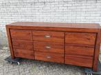 Hardhouten dressoir, Huis en Inrichting, Kasten | Dressoirs, Ophalen, 150 tot 200 cm, Teakhout, Zo goed als nieuw