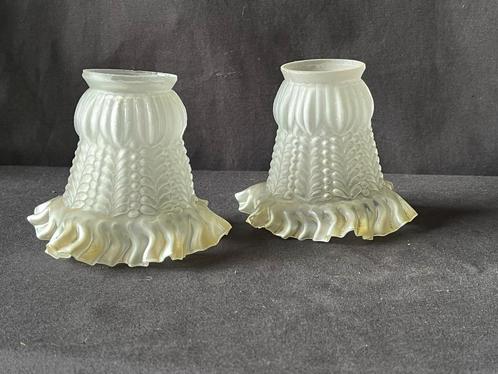 Art-Deco rokkapjes (2 stuks), Antiek en Kunst, Antiek | Lampen, Ophalen of Verzenden