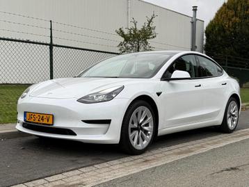 Tesla MODEL 3 Standard RWD Plus 60 kWh Enhanced Autopilot 19 beschikbaar voor biedingen