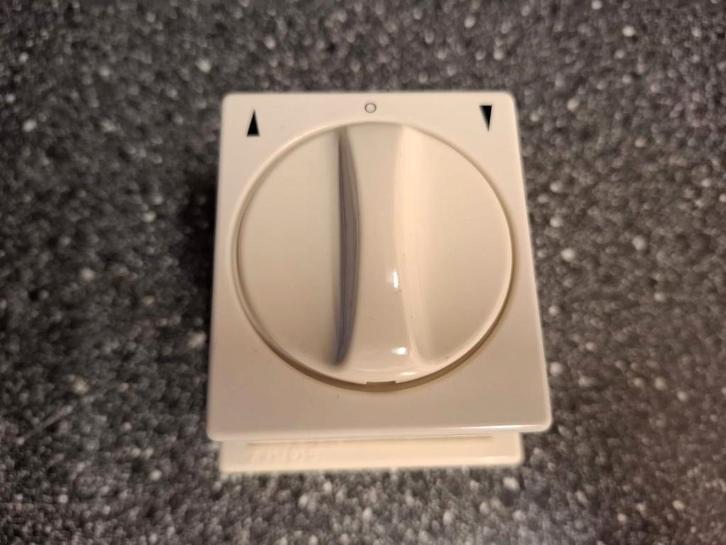 Somfy rolluik opbouw schakelaar, Doe-het-zelf en Verbouw, Rolluiken, Nieuw, Minder dan 100 cm, Minder dan 100 cm, Wit, Elektrische bediening