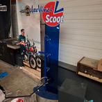 Leo Vinci scooter uitlaten standaard, Ophalen, Gebruikt, Reclamebord