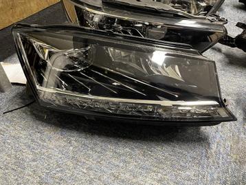 Skoda fabia facelift full led koplamp rechts 6V1941016E beschikbaar voor biedingen