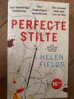 Helen Fields - Perfecte stilte, Helen Fields, Ophalen of Verzenden, Zo goed als nieuw