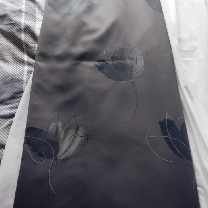 Gordijnen set: Verduisterend, vitrage & rails, Huis en Inrichting, Stoffering | Behang, Wit, Zwart, Grijs, 75 m² of meer, Ophalen of Verzenden