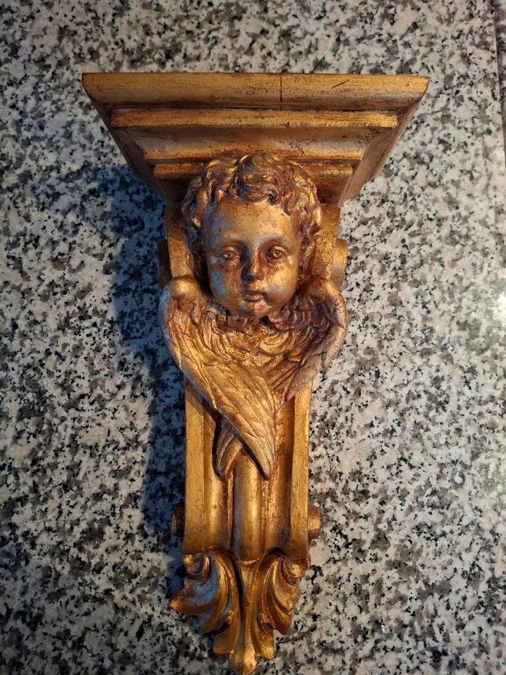 Wand console van een engel, 40 cm hoog, Antiek en Kunst, Curiosa en Brocante, Ophalen of Verzenden