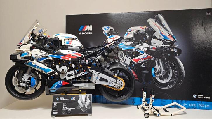 Lego Technic BMW M 1000 RR 42130, Kinderen en Baby's, Speelgoed | Duplo en Lego, Zo goed als nieuw, Lego, Complete set, Ophalen of Verzenden