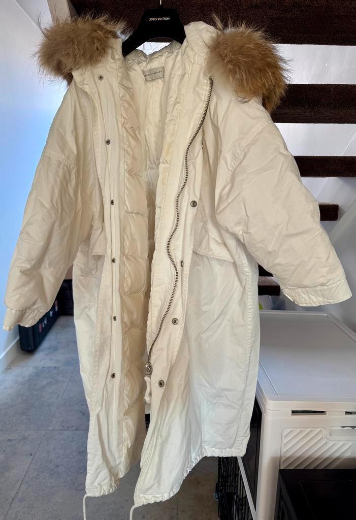 White Parka with Oversized Real Fur Hood, Kleding | Dames, Jassen | Winter, Nieuw, Maat 46/48 (XL) of groter, Zwart, Ophalen of Verzenden