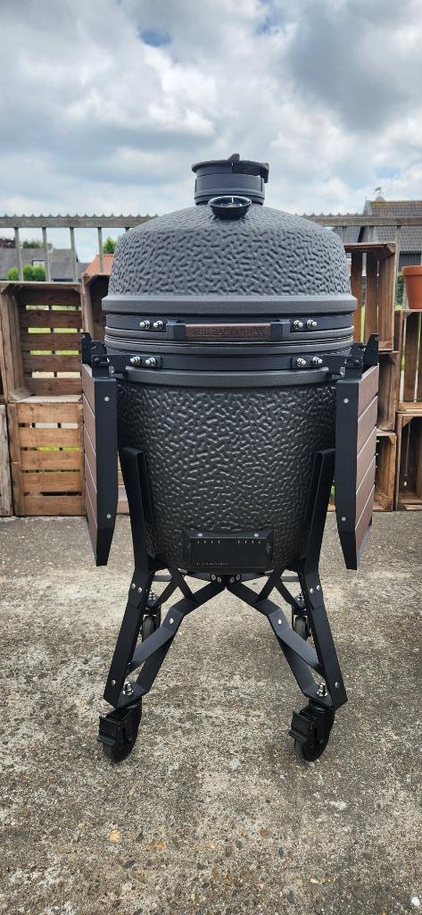 Bastard VX Large Complete Kamado BBQ Barbecue, Tuin en Terras, Houtskoolbarbecues, Zo goed als nieuw, Met accessoires, Ophalen of Verzenden