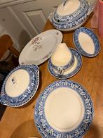 Blauw witte dekschalen, sausschaal en enkele borden. Athena, Ophalen