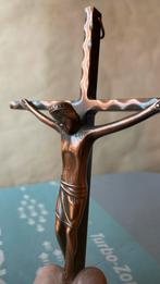 Antiek metalen kruisbeeld brons, Ophalen of Verzenden