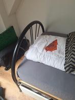 GRATIS op te halen + matras, Huis en Inrichting, Slaapkamer | Bedden, Ophalen, 90 cm, Eenpersoons, Wit