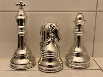 Schaakstukken Porselein 3 Zilver Koning Pion Paard beschikbaar voor biedingen