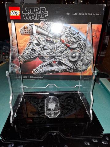 Millennium falcon 75192 beschikbaar voor biedingen