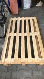 drie houten pallets, Doe-het-zelf en Verbouw, Hout en Planken, Ophalen, Zo goed als nieuw, Minder dan 200 cm, Pallet