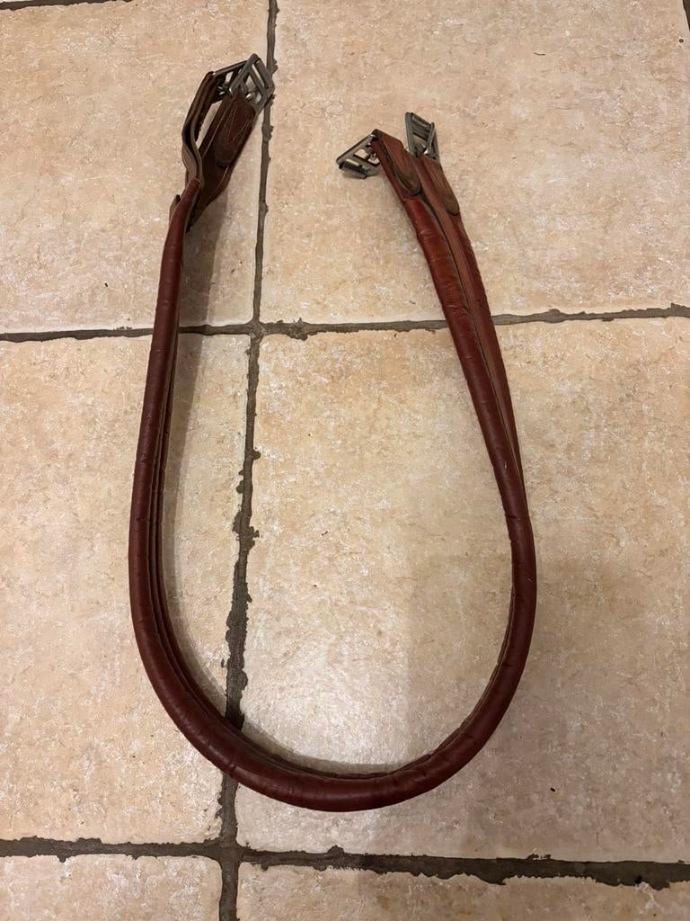 Spring singel bruin 140 cm, Ophalen of Verzenden, Gebruikt, Springen