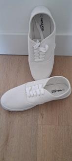 Witte canvas sneakers / gympen maat 41, Kleding | Dames, Schoenen, Nieuw, Ophalen of Verzenden, Wit, Sneakers of Gympen