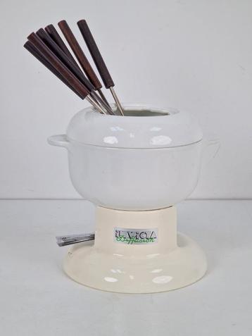 Vintage Invicta Fondueset ’70 gietijzer wit emaille Italie  beschikbaar voor biedingen