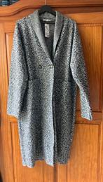 Nieuwe bouclé jas grijs  40-46 €35,-, Kleding | Dames, Jassen | Winter, Made in Italy, Maat 42/44 (L), Nieuw, Ophalen of Verzenden