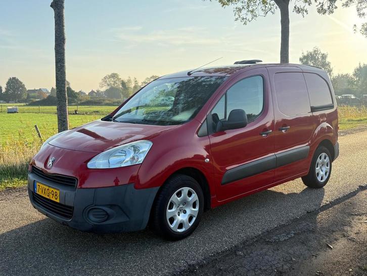 Peugeot Partner 120 1.6 e-HDI L1 XT Profit + Airco APK 04-20, Auto's, Bestelauto's, Bedrijf, Te koop, ABS, Airbags, Airconditioning