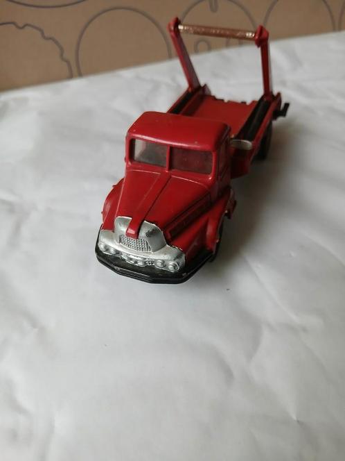Multbenne Unic. Dinky toys France 805, Hobby en Vrije tijd, Modelauto's | 1:43, Gebruikt, Dinky Toys, Ophalen of Verzenden