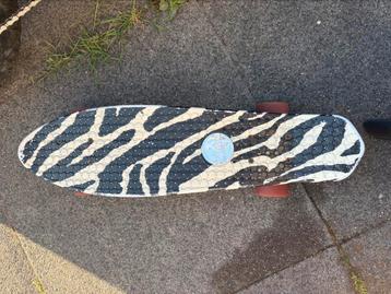Skateboard voor een stoere meid… beschikbaar voor biedingen