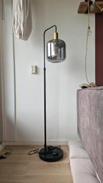 Vloerlamp incl LED-globelamp, Huis en Inrichting, Lampen | Vloerlampen, Ophalen, Modern, Industrieel, 100 tot 150 cm, Zo goed als nieuw