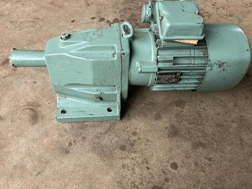 Elektromotor Thurm DDR/GDR met vertrager, Doe-het-zelf en Verbouw, Motoren, Gebruikt, Elektromotor, Minder dan 1400 rpm, Ophalen of Verzenden