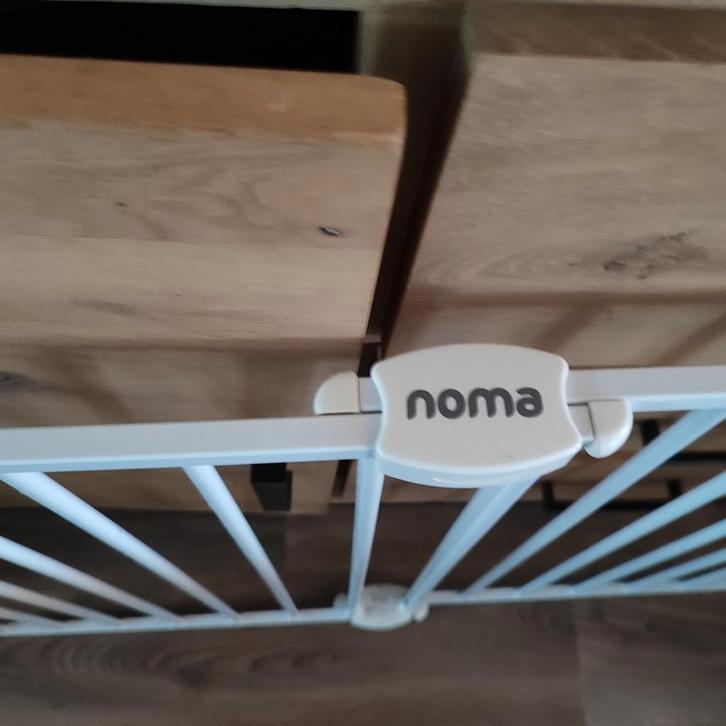 Noma Traphekje - 2 stuks, Kinderen en Baby's, Traphekjes, Gebruikt, Klemhekje, Metaal of IJzer, minder dan 100 cm, Ophalen of Verzenden