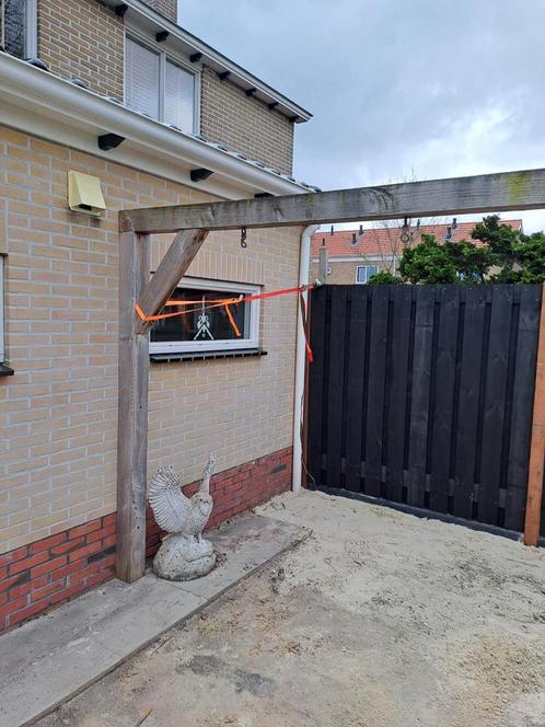 Nog nette hardhouten muur pergola/ overkapping palen, Tuin en Terras, Overkappingen, Zo goed als nieuw, Ophalen