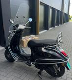 Vespa Primavera 2017 (Nog nieuw) 1e eigenaar MET GARANTIE, Fietsen en Brommers, Snorfietsen en Snorscooters, Ophalen, Zo goed als nieuw