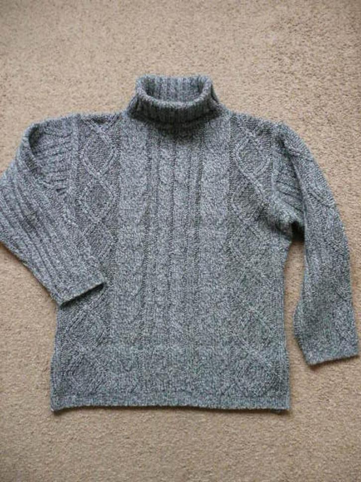 Modern Style kabeltrui maat S - M nog splinternieuw, Kleding | Dames, Truien en Vesten, Nieuw, Maat 38/40 (M), Grijs, Ophalen of Verzenden