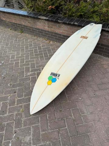 CI weirdo ripper 6’2 beschikbaar voor biedingen