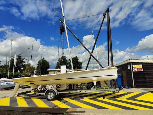 Viper 640 zeilboot, Watersport en Boten, Open zeilboten, Gebruikt, Overige typen, 6 meter of meer, Overige materialen, Geen motor