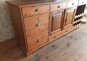 dressoir oud geloogd grenen veel opbergruimte Ehv of meijel beschikbaar voor biedingen