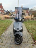 Vespa Sprint 2022 E5, Ophalen, Overige modellen, Zo goed als nieuw, Benzine