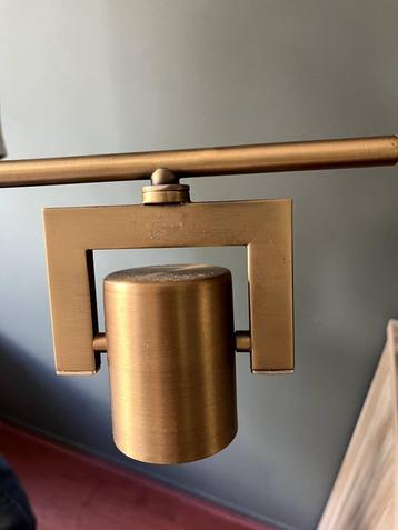 Eettafel lamp beschikbaar voor biedingen