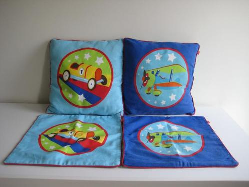 Sierkussens kinderkamer 40x40 cm auto vliegtuig NIEUW!, Kinderen en Baby's, Kinderkamer | Inrichting en Decoratie, Nieuw, Kleed of Kussen