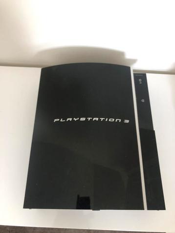 Playstation 3 compleet met 2 controllers en 21 spellen beschikbaar voor biedingen