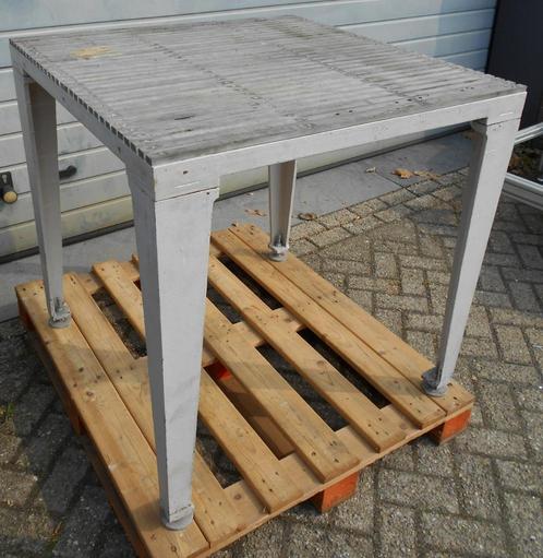 Gebruikte opspantafel, stalen frame, 90x89x 91cm, stelvoeten, Doe-het-zelf en Verbouw, Werkbanken, Gebruikt, 70 tot 120 cm, Ophalen